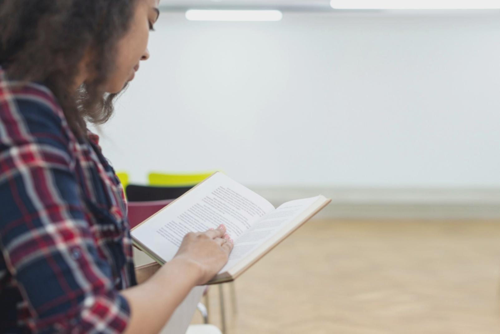 Análisis de comunicación empresarial y desarrollo de mensajes efectivos